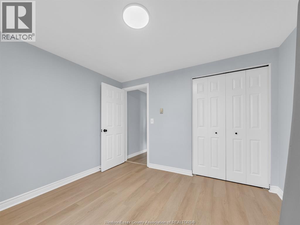 751 WINDSOR AVENUE - 42