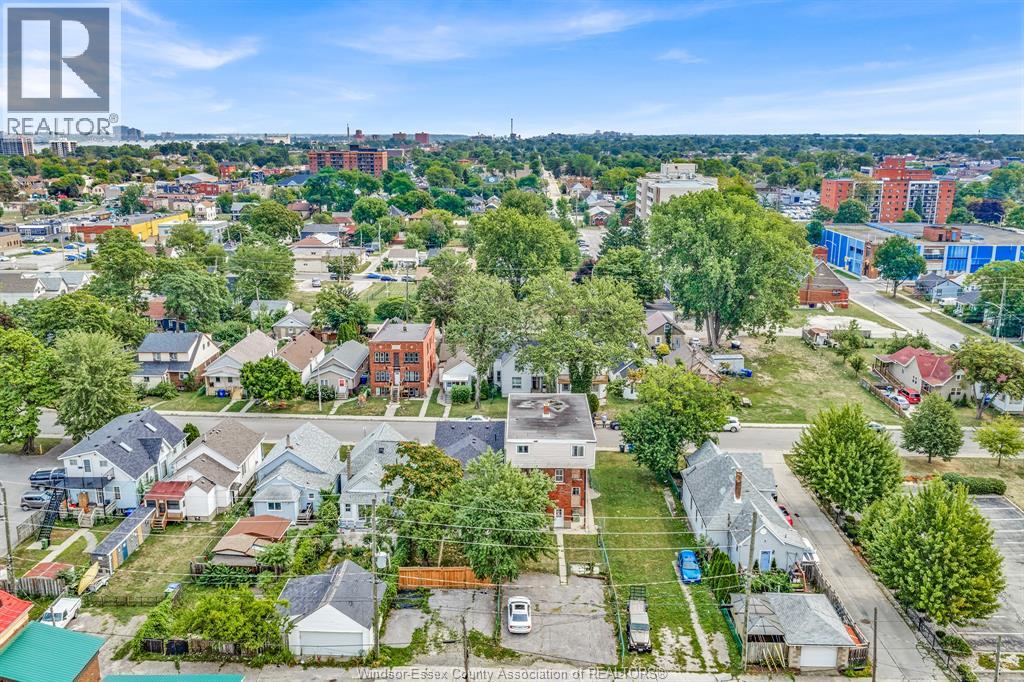 751 WINDSOR AVENUE - 5