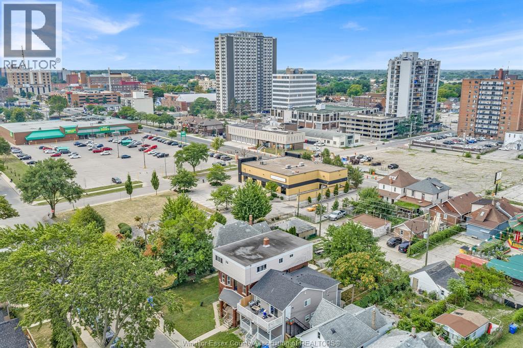751 WINDSOR AVENUE - Image 8