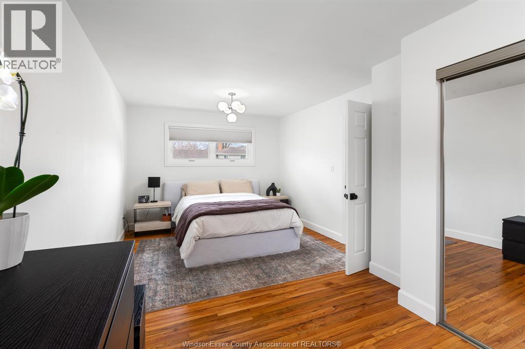 735 Lounsborough - Image 18