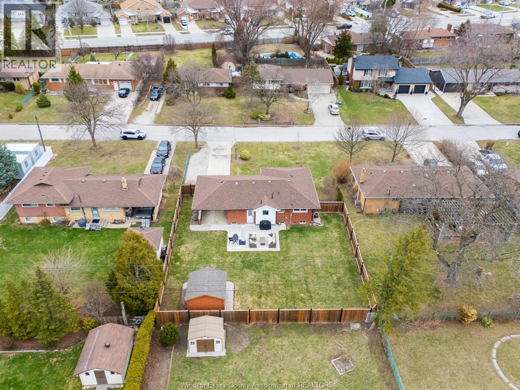 735 Lounsborough - 46