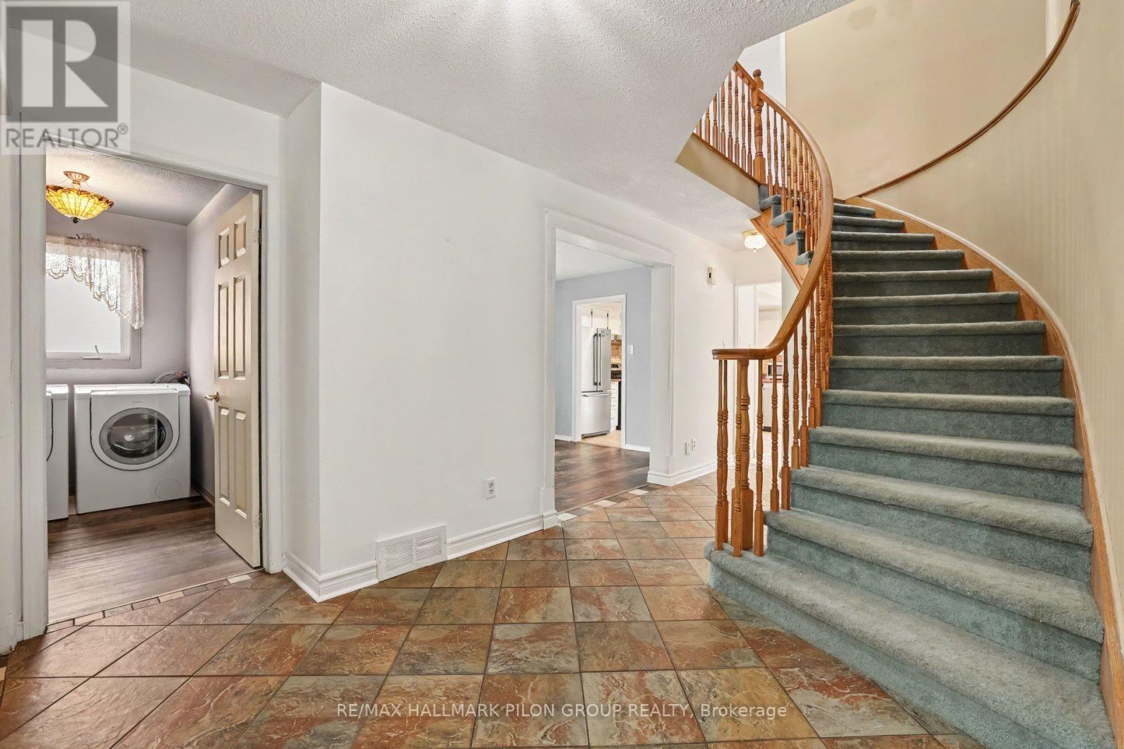 5 Bed, 4 Bath House for Sale in Ottawa – 182 TWYFORD STREET, Ottawa – MLS# X13662014 - Image 15