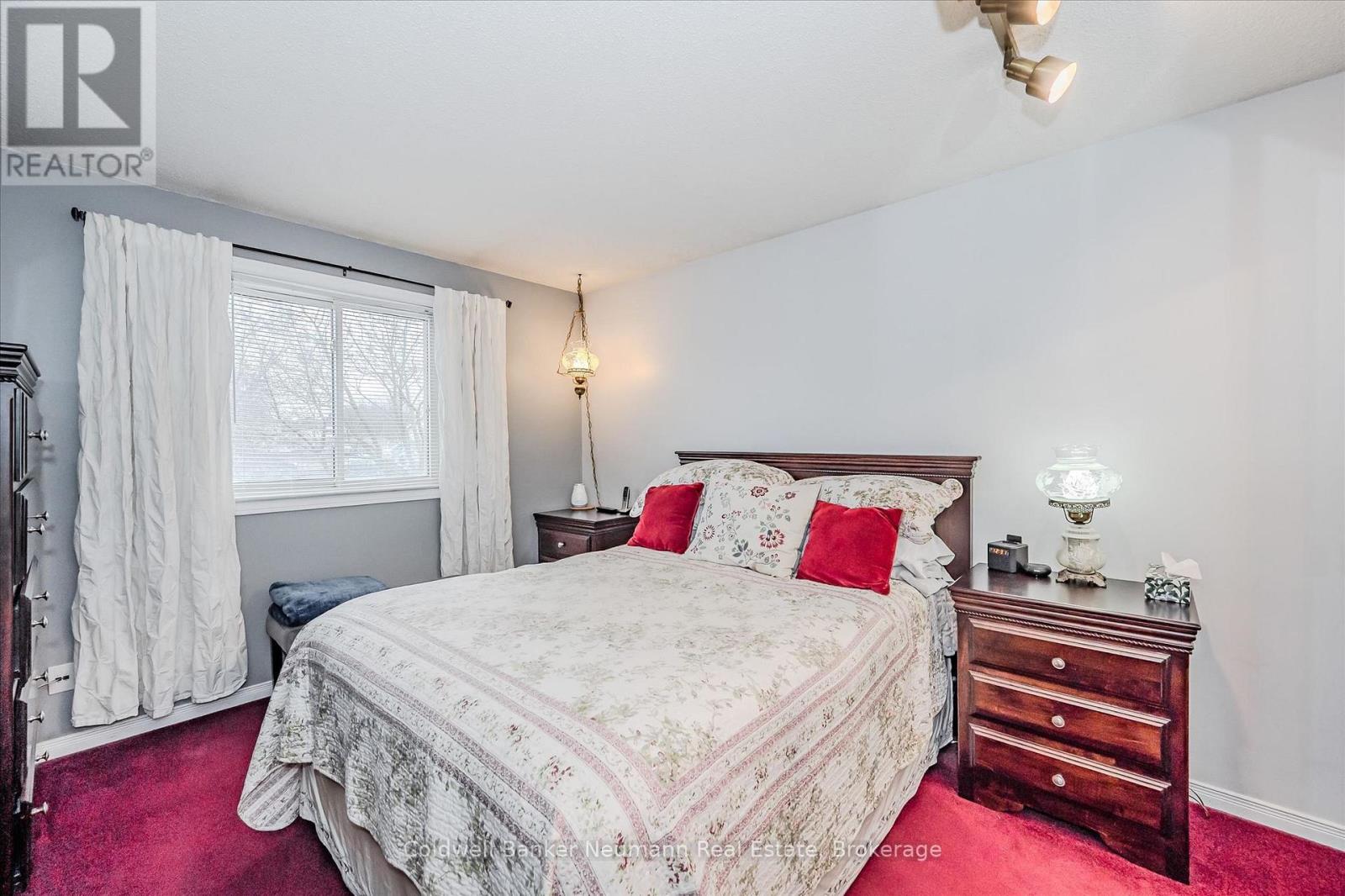 392 IMPERIAL ROAD S - Image 18