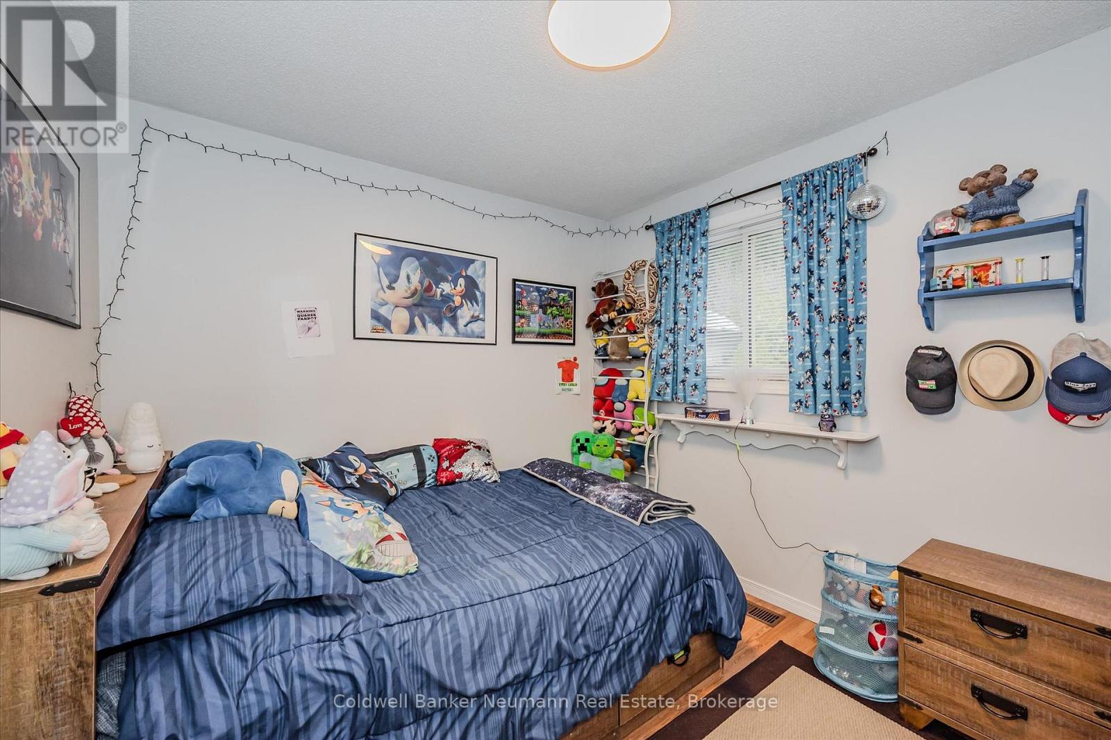 392 IMPERIAL ROAD S - Image 20