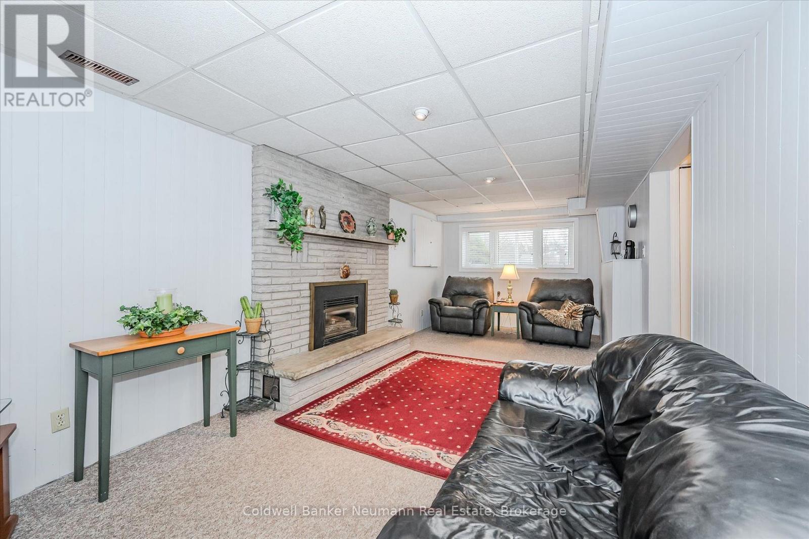 392 IMPERIAL ROAD S - Image 26