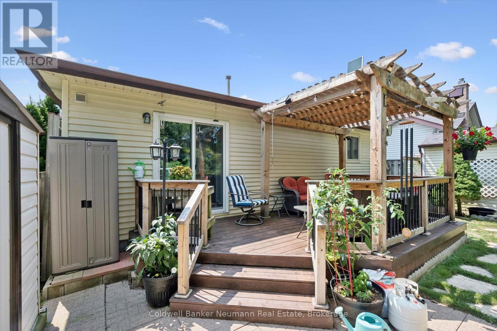 392 IMPERIAL ROAD S - Image 33