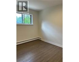 108 Creighton Road Unit# 14, Dundas, ON L9H3C1 Photo 13