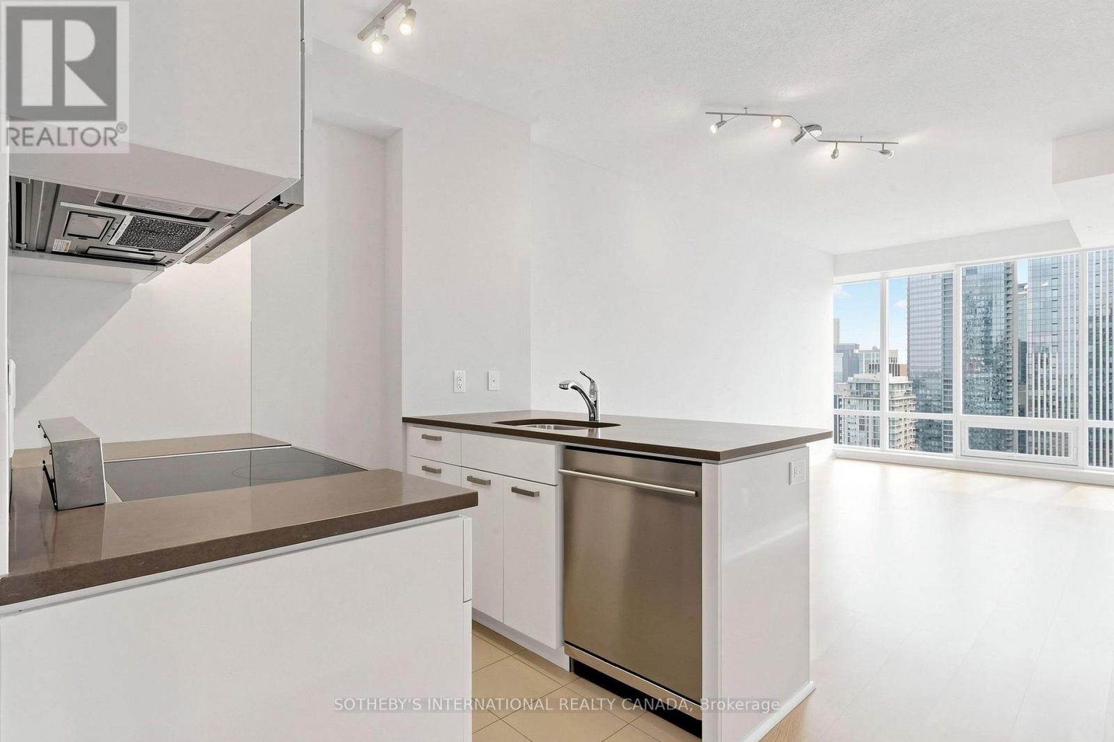 #3906 295 ADELAIDE STREET W - 14