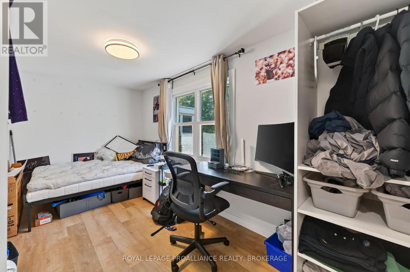 500 BROCK STREET - Image 17