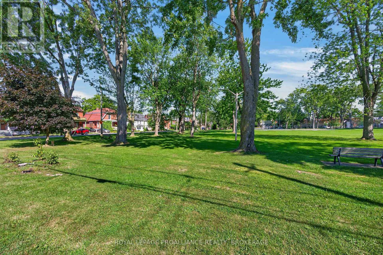 500 BROCK STREET - Image 34