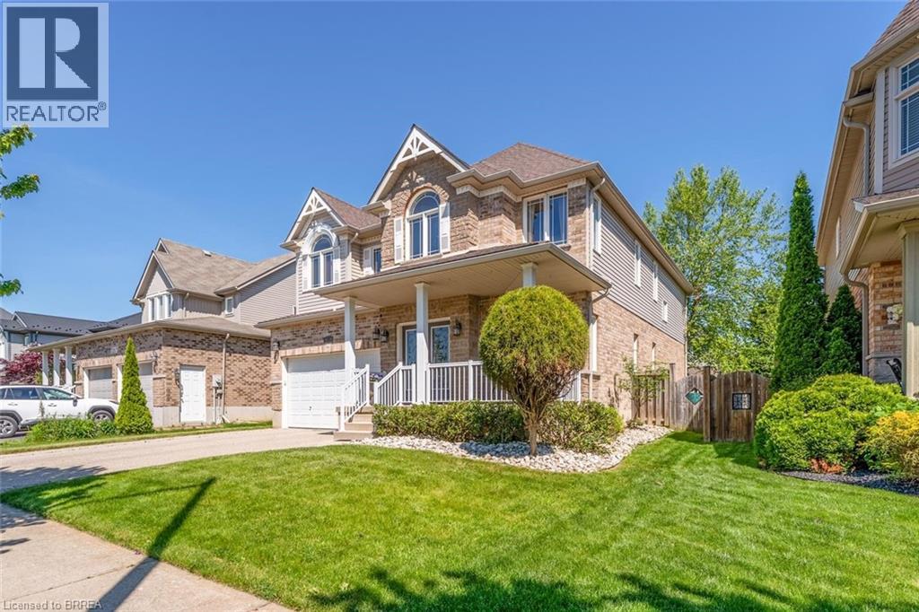 44 MCQUEEN Drive - 2