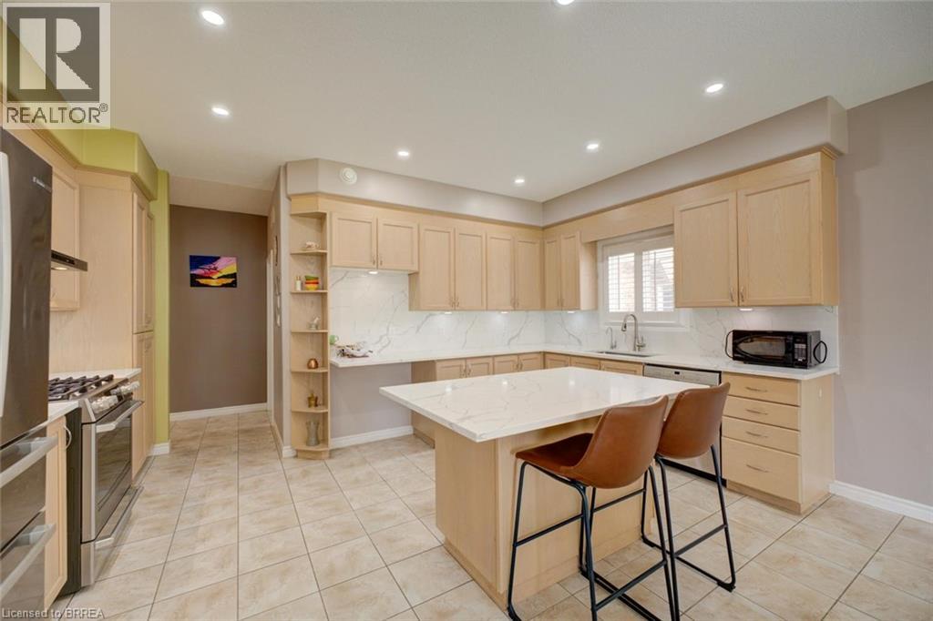 44 MCQUEEN Drive - Image 11