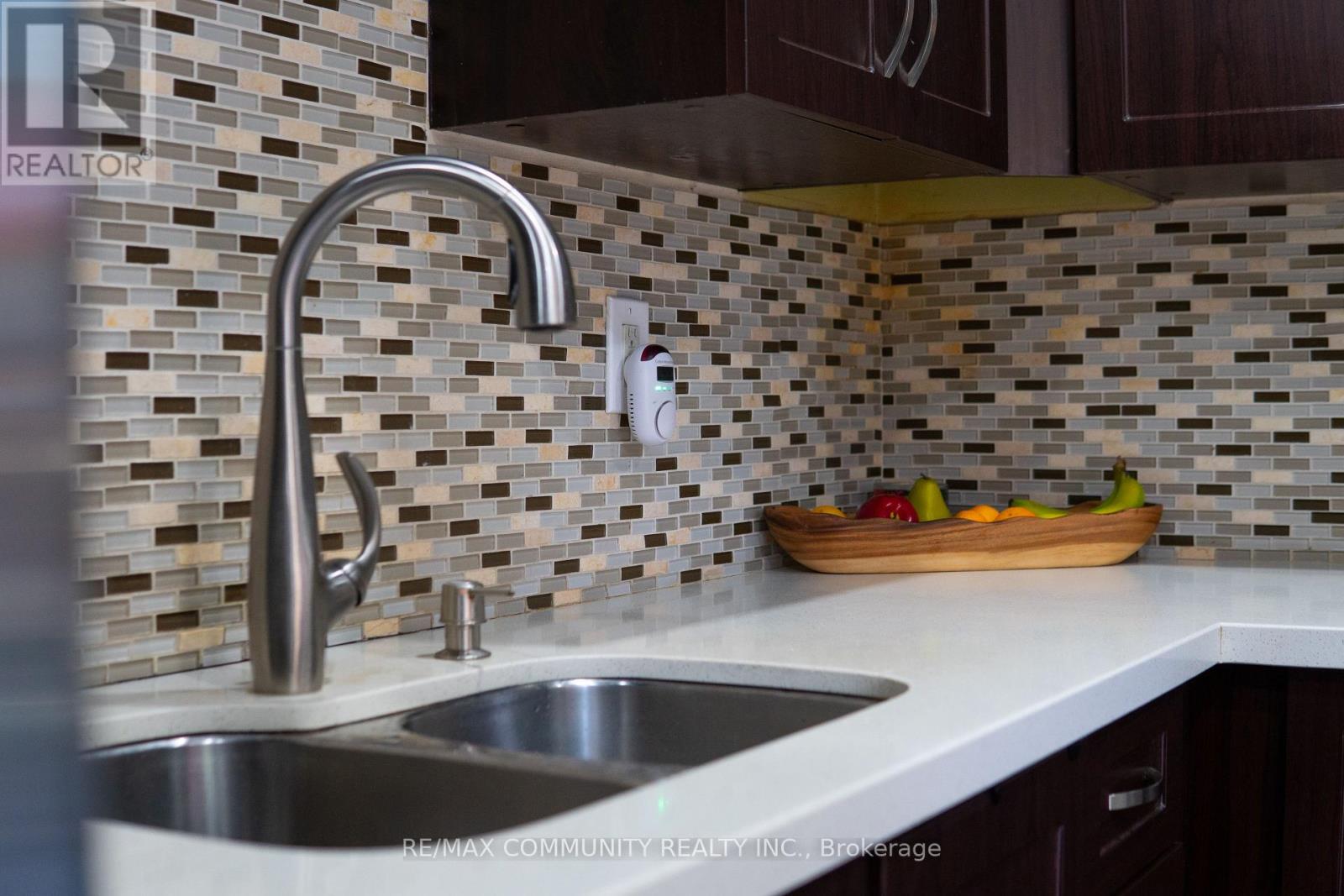 167 SIMPSON ROAD - Image 36