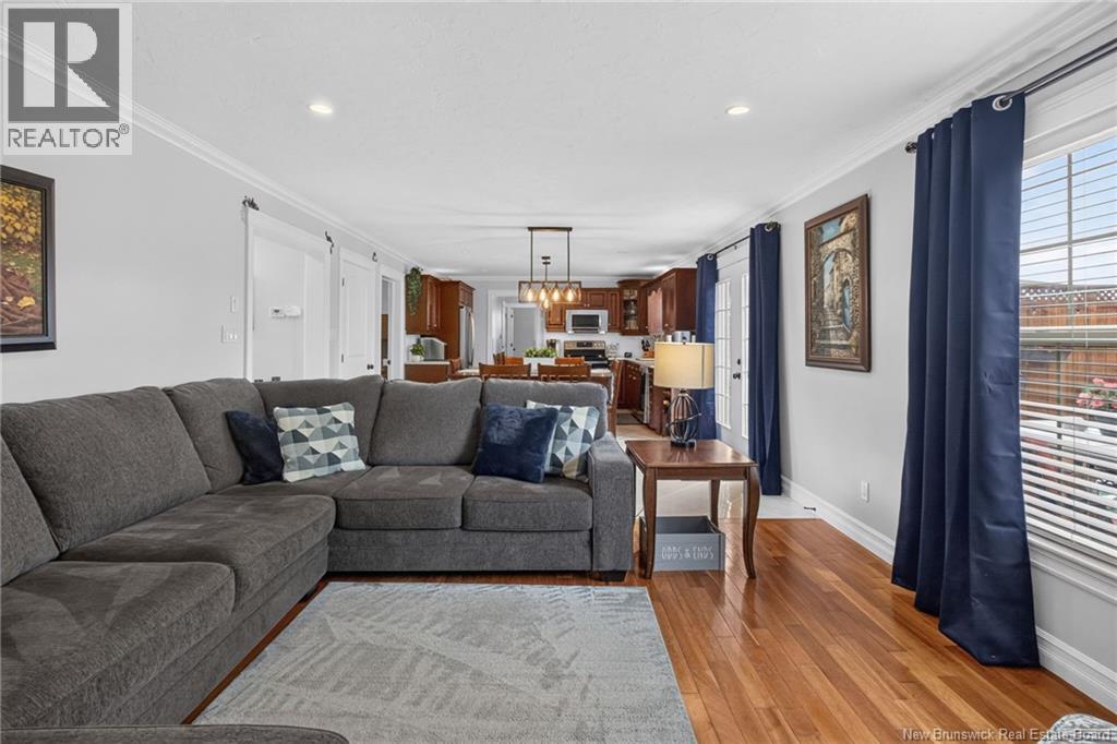63 Shiajan Crescent - Image 13