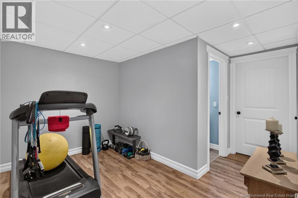 63 Shiajan Crescent - Image 35