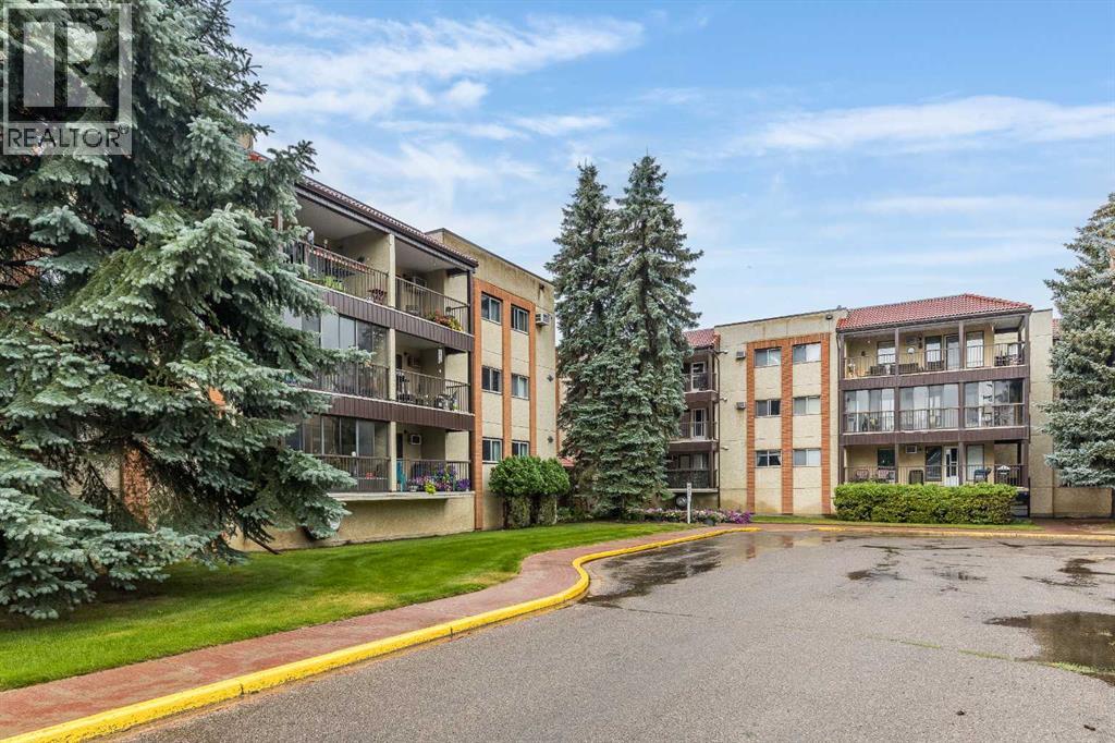 Property for sale at 135, 1480 Southview Drive SE