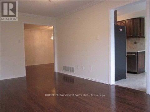 16 THAMES COURT - 5