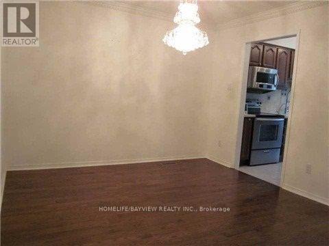 16 THAMES COURT - 7