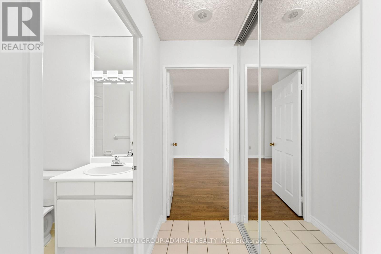 #1801 7300 YONGE STREET - 30