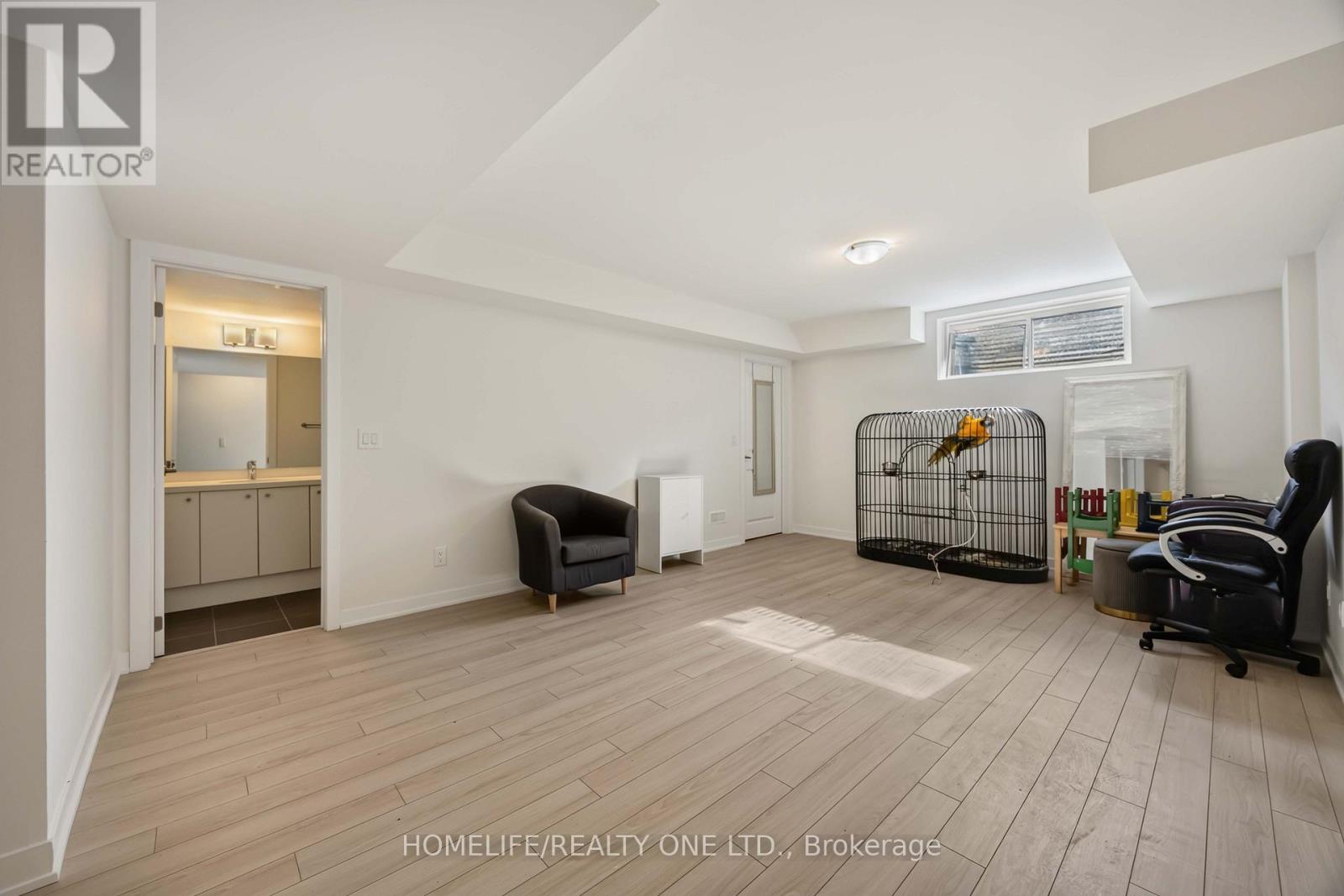 10 HARVEY BUNKER CRESCENT - Image 40