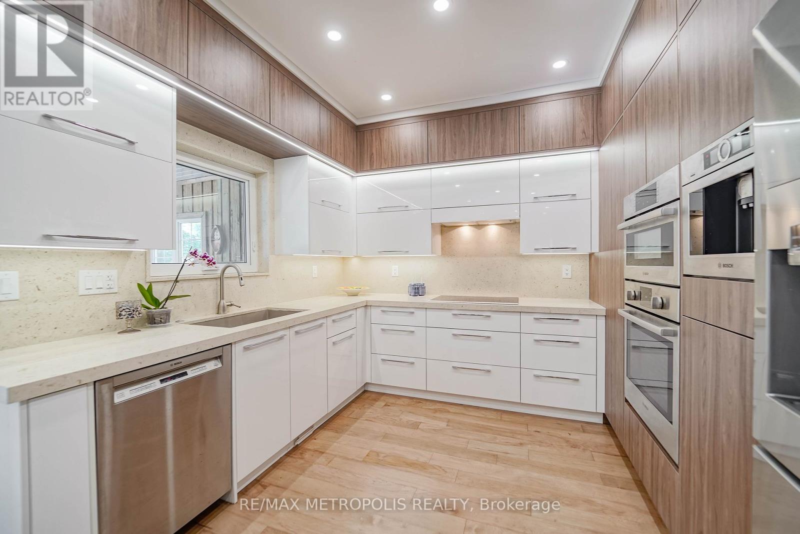 114 SELWYN ROAD - Image 25