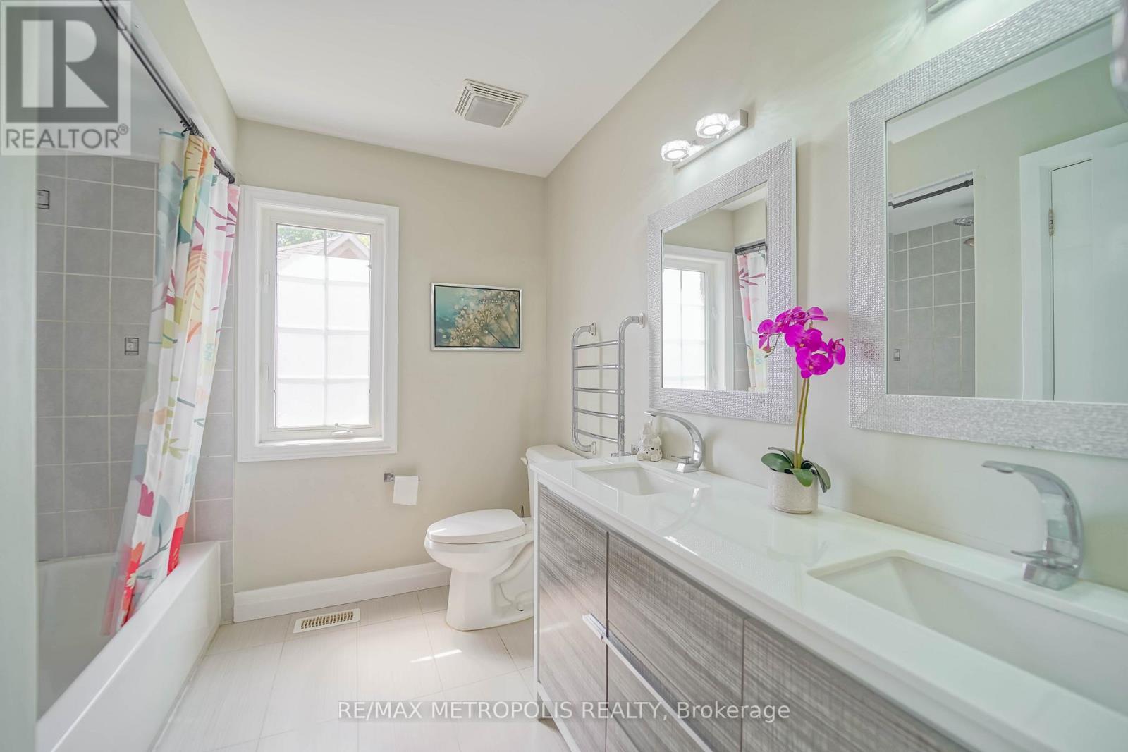 114 SELWYN ROAD - Image 36