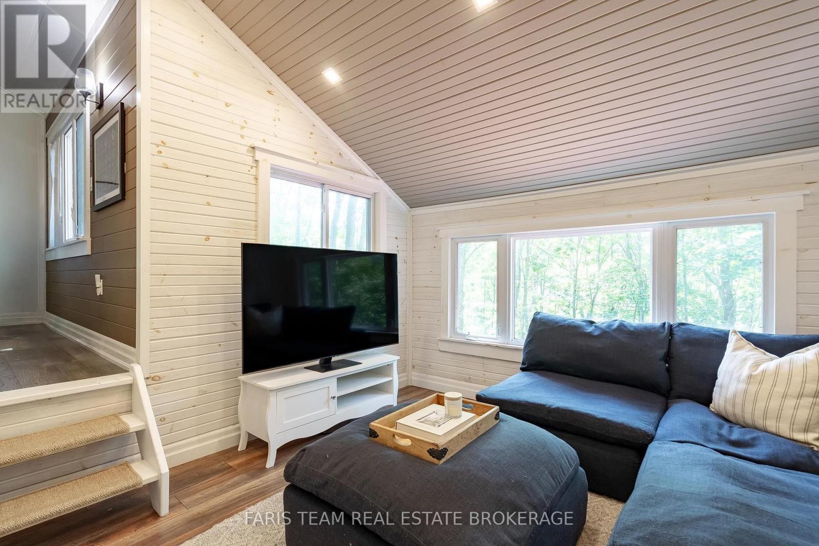 49 HURONWOODS DRIVE - Image 17