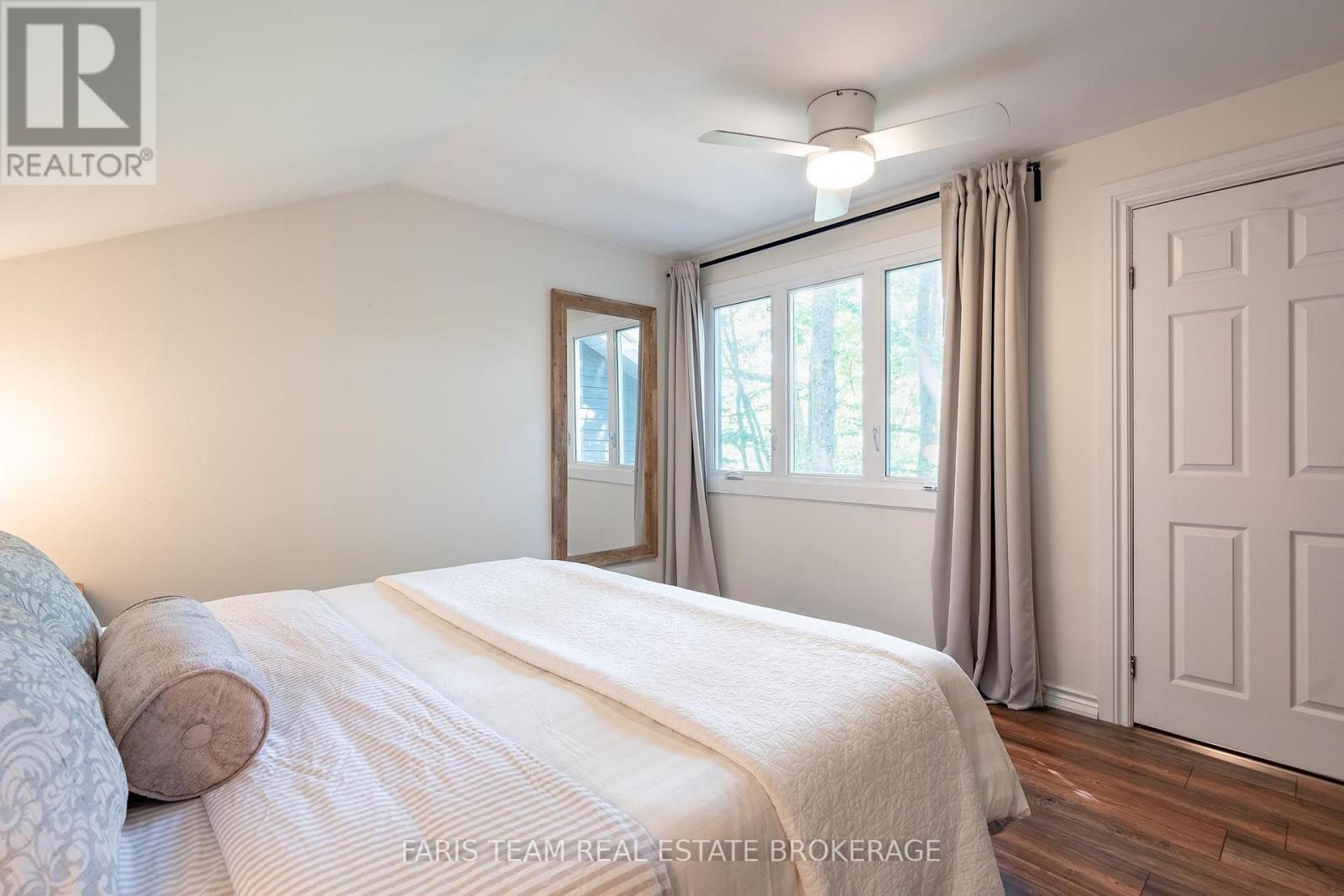 49 HURONWOODS DRIVE - 24