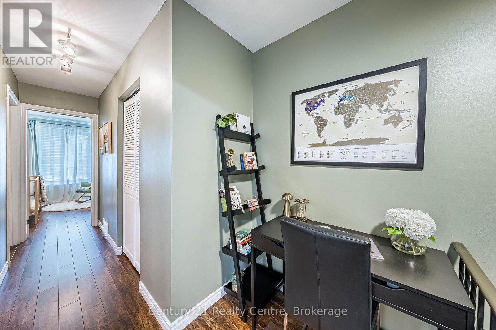 1537 WESTMINSTER PLACE - Image 26