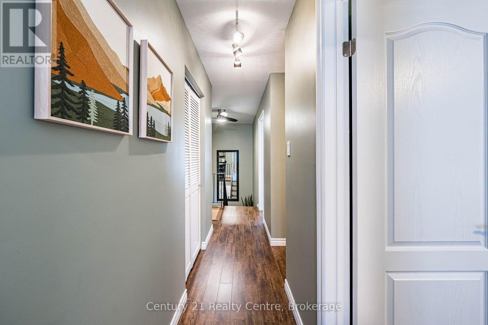 1537 WESTMINSTER PLACE - Image 27