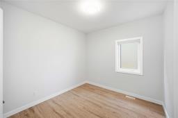47 Seaside Drive, Winnipeg, MB R2G3C2 Photo 20