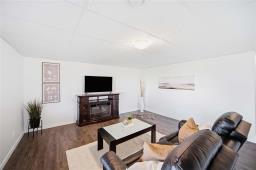 47 Seaside Drive, Winnipeg, MB R2G3C2 Photo 24