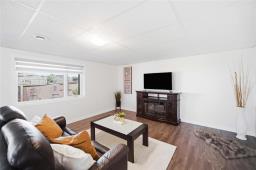 47 Seaside Drive, Winnipeg, MB R2G3C2 Photo 25