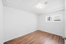 47 Seaside Drive, Winnipeg, MB R2G3C2 Photo 31