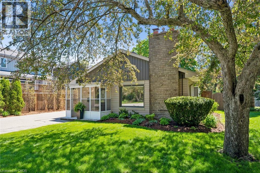 90 DEAN Avenue — photo 2