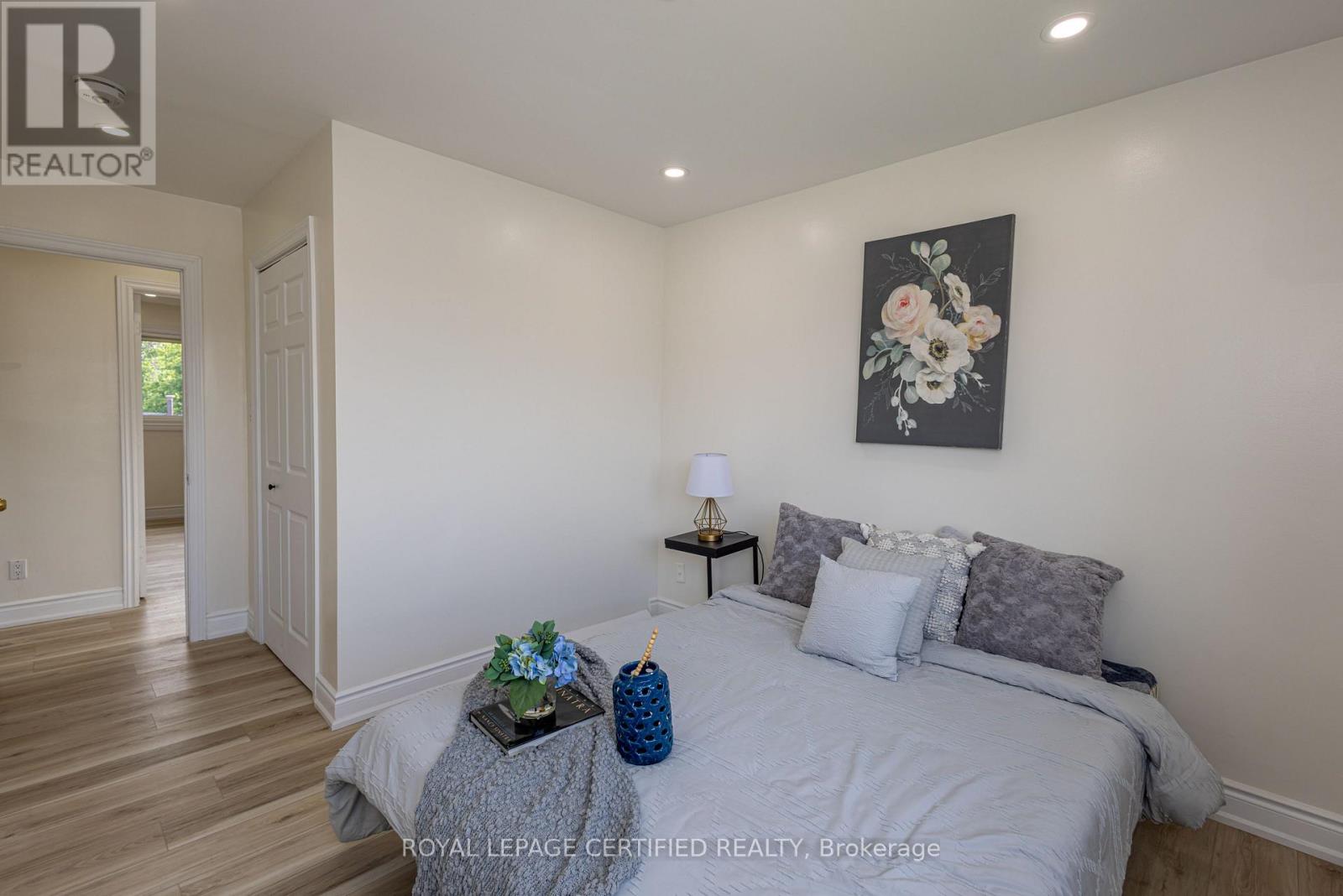 111 LIMERIDGE ROAD W - 23