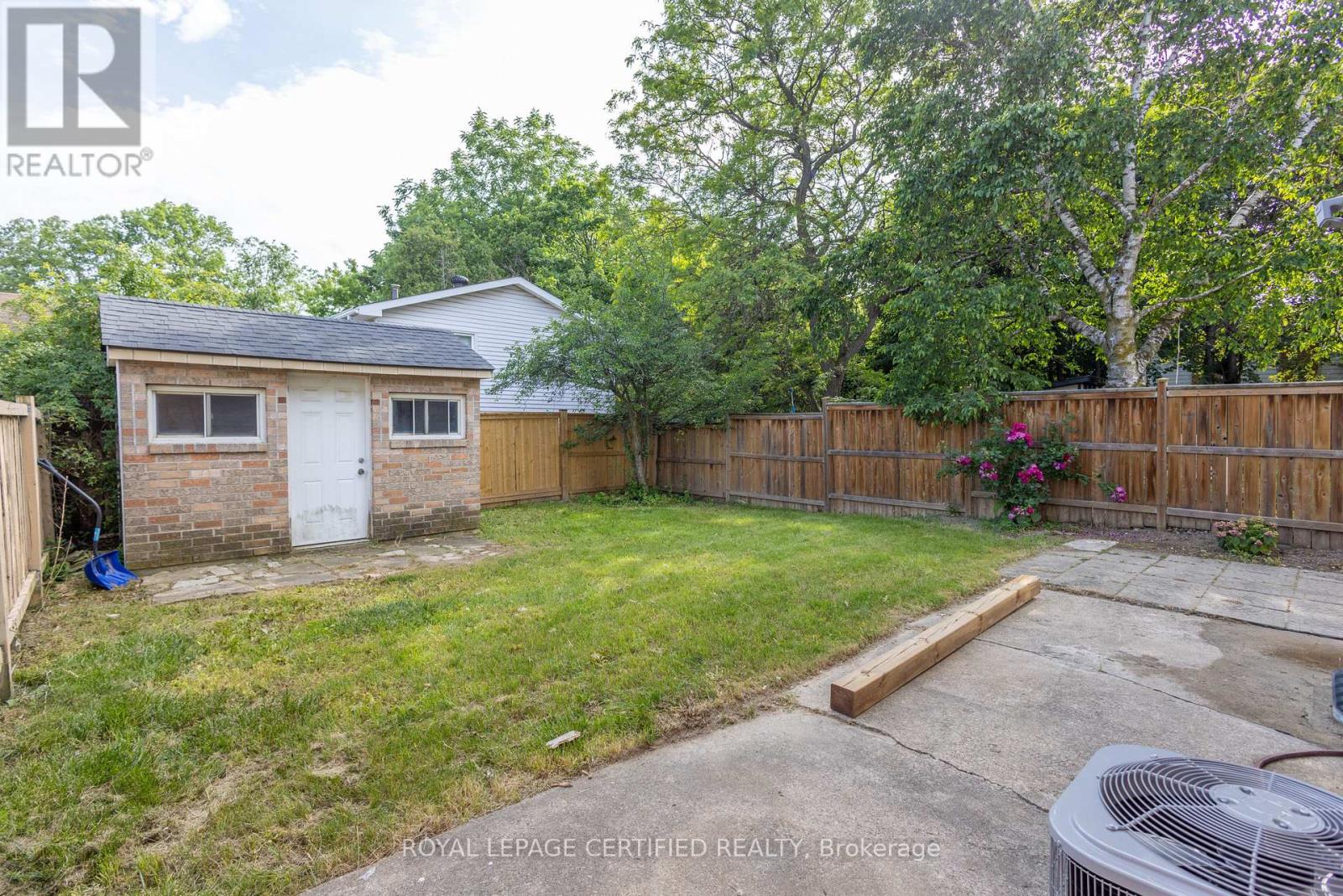 111 LIMERIDGE ROAD W - 43