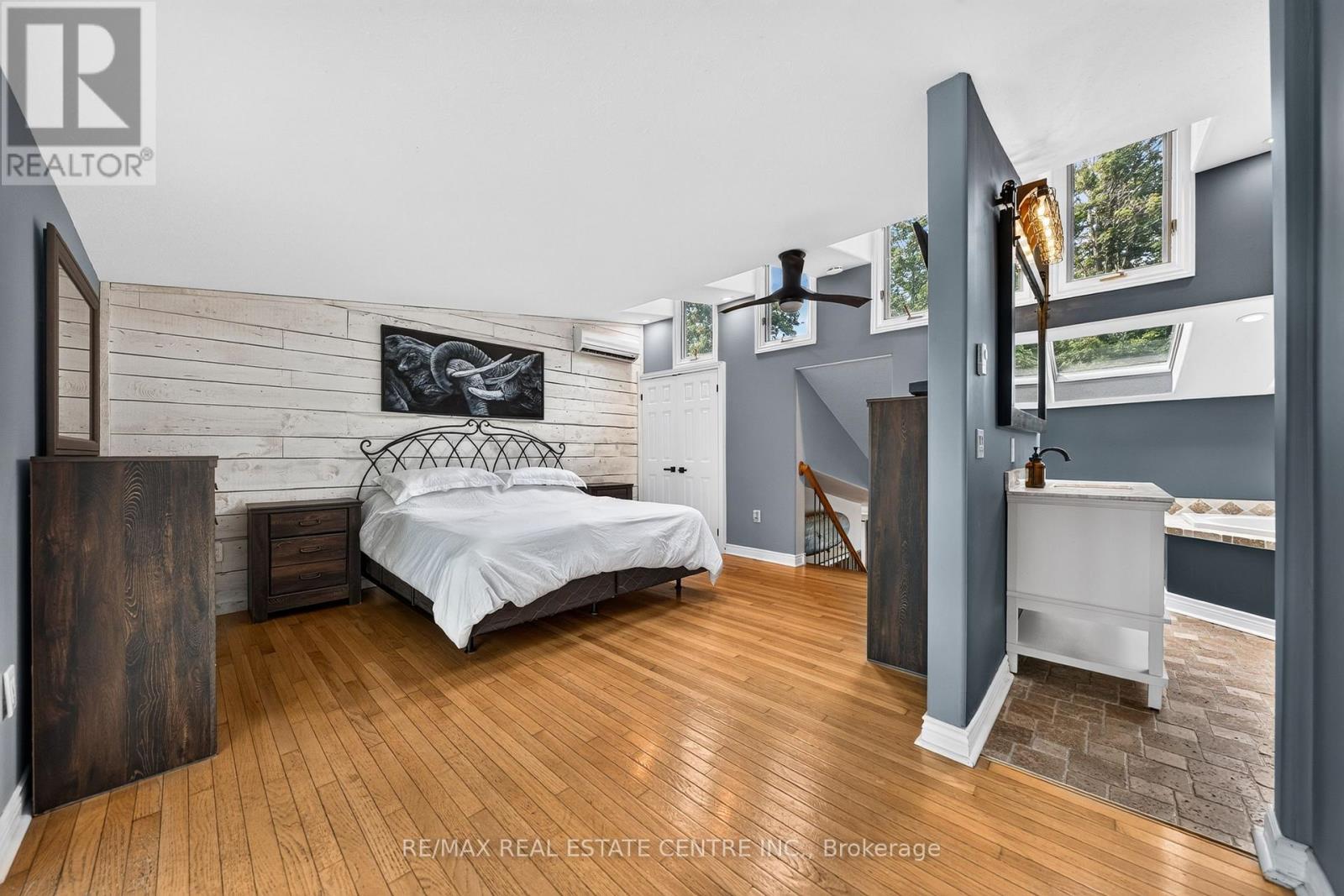 4905 MAPLEVIEW CRESCENT - Image 30
