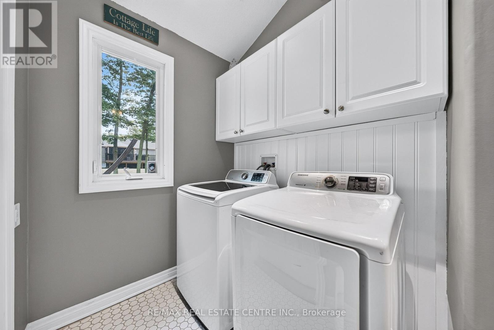 4905 MAPLEVIEW CRESCENT - Image 34