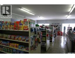 406 - 410 Railway Avenue, Eston, SK S0L1A0 Photo 6