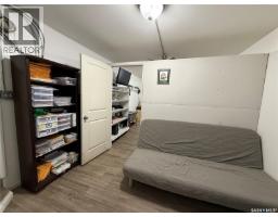 406 - 410 Railway Avenue, Eston, SK S0L1A0 Photo 23