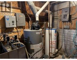 406 - 410 Railway Avenue, Eston, SK S0L1A0 Photo 15