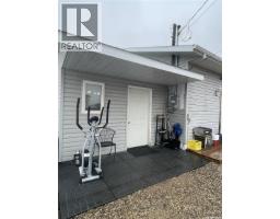 406 - 410 Railway Avenue, Eston, SK S0L1A0 Photo 17