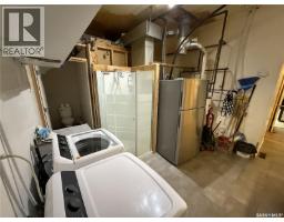 406 - 410 Railway Avenue, Eston, SK S0L1A0 Photo 21