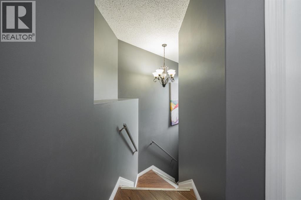 111 Polar Bay, Fort McMurray