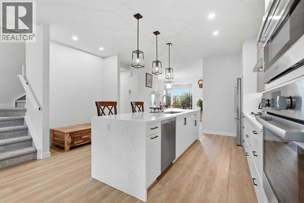 1074 Harmony Parade - 14