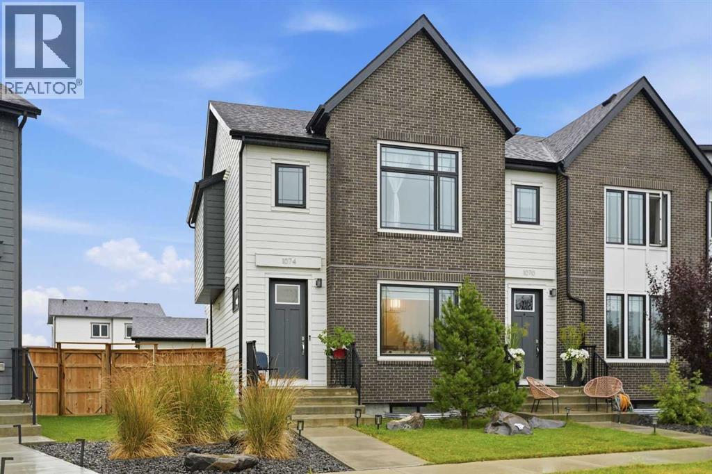 1074 Harmony Parade - 2