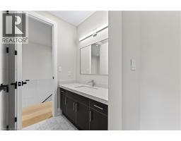197 Polly Drive, Oakville, ON L6M5K2 Photo 29