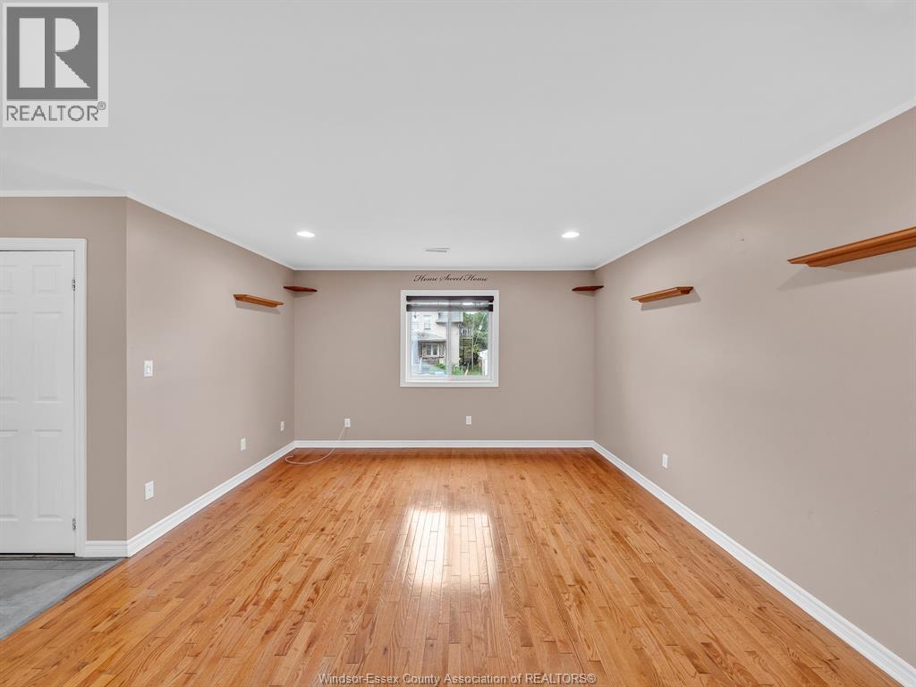 271 WATKINS - 24