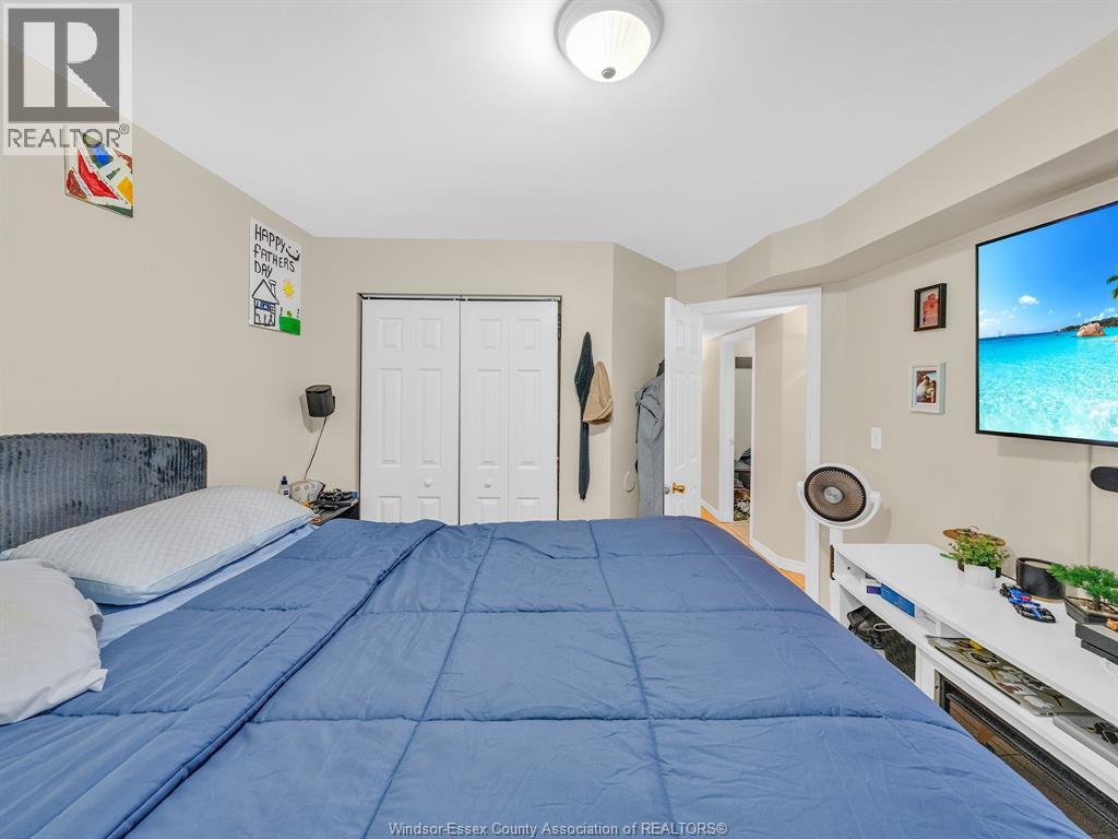 271 WATKINS - 37